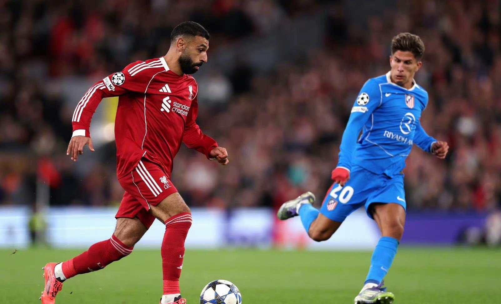 英超今晚再迎强敌,塞维利亚绝杀压哨,主帅态度:质疑声仍在,临场指挥获称赞的简单介绍 英超今晚再迎强敌,塞维利亚绝杀压哨,主帅态度:质疑声仍在,临场指挥获称赞的简单介绍